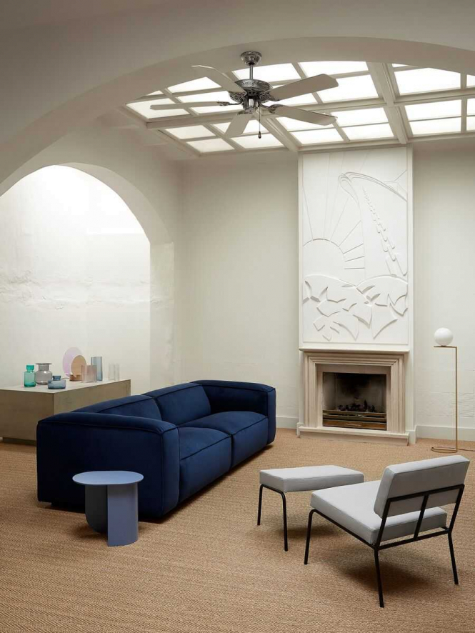 Gallery image for position 8