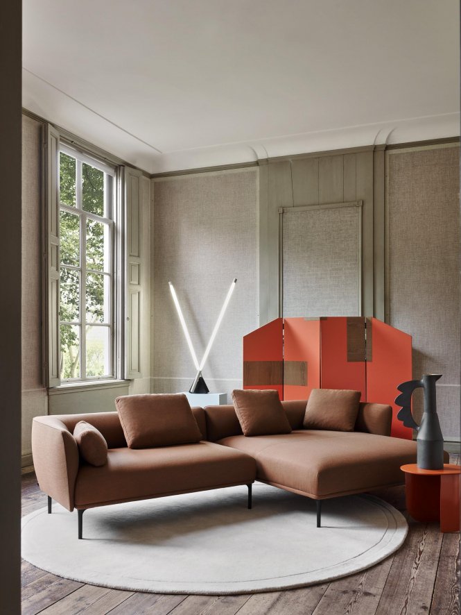 Gallery image for position 12