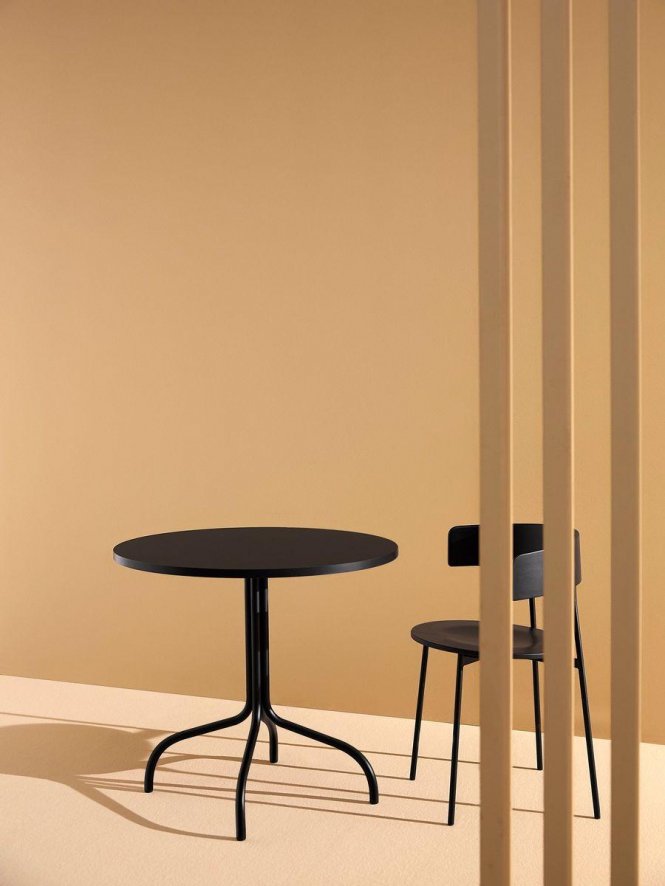 Gallery image for position 2