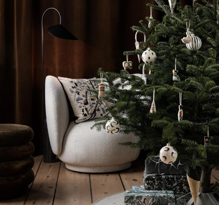 Gallery image for position 7