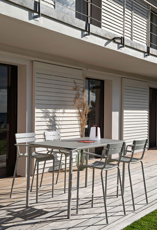 Gallery image for position 6