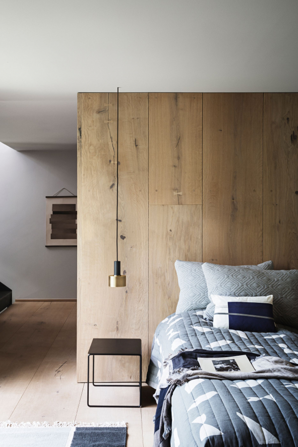 Gallery image for position 4