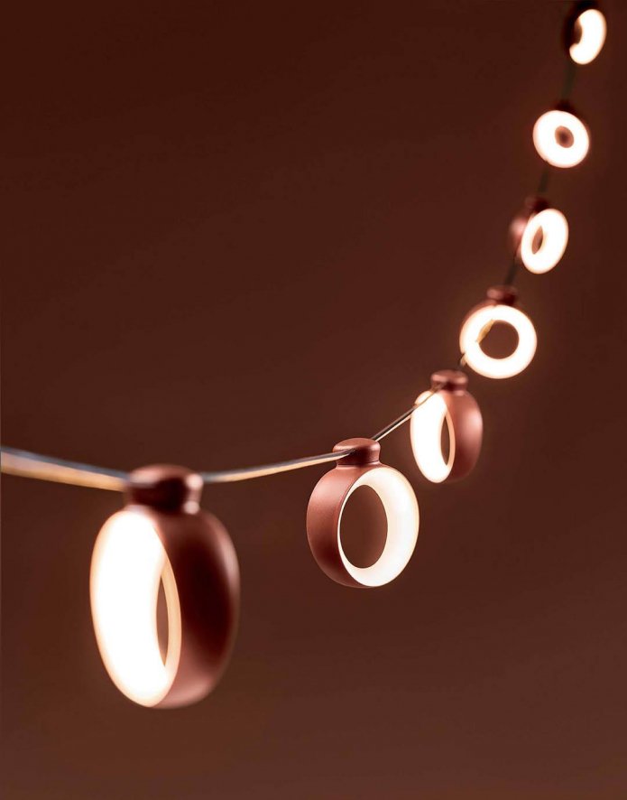 Gallery image for position 12