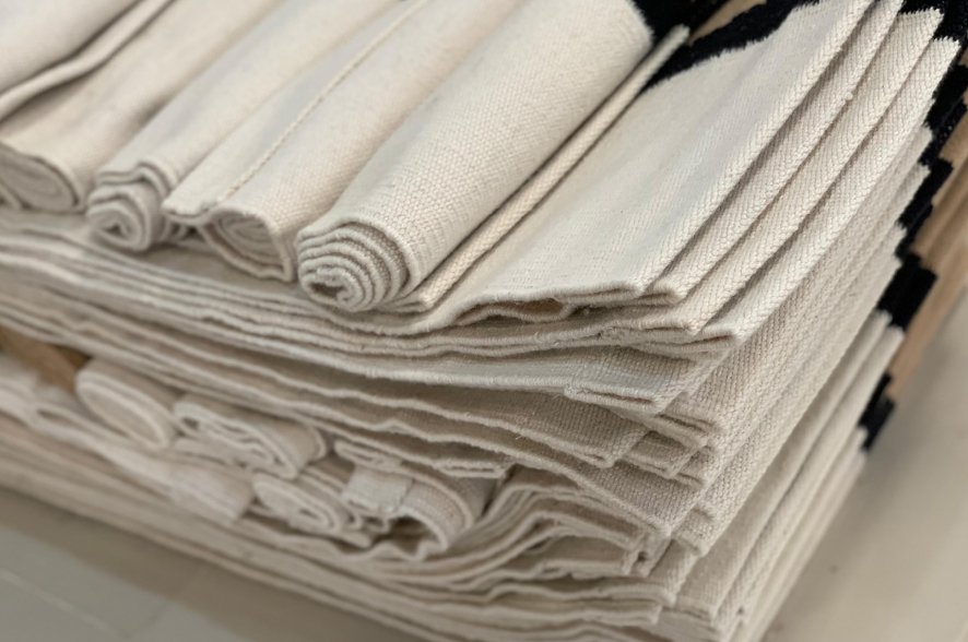 Gallery image for position 40