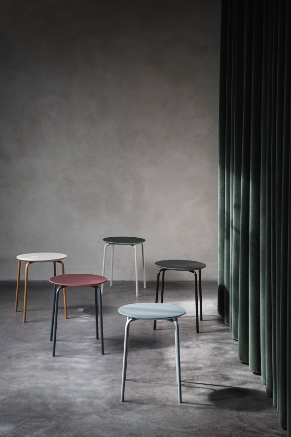 Gallery image for position 1