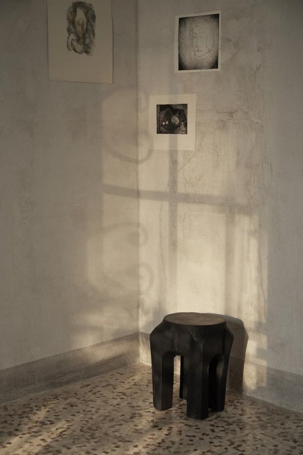 Gallery image for position 3