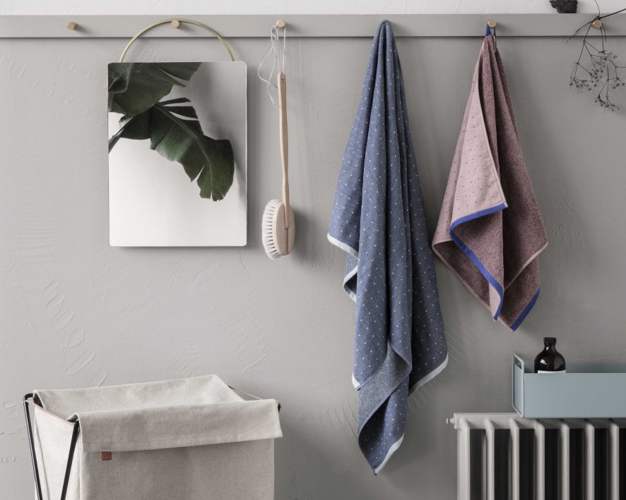 Gallery image for position 3