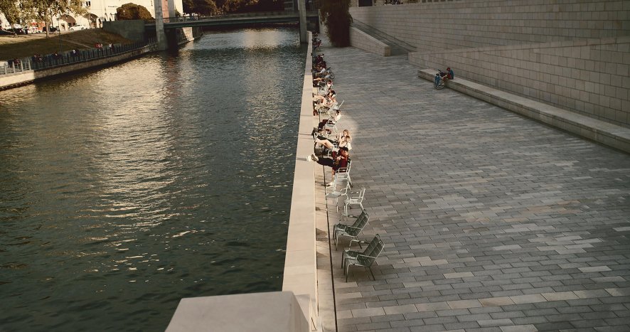 Gallery image for position 6