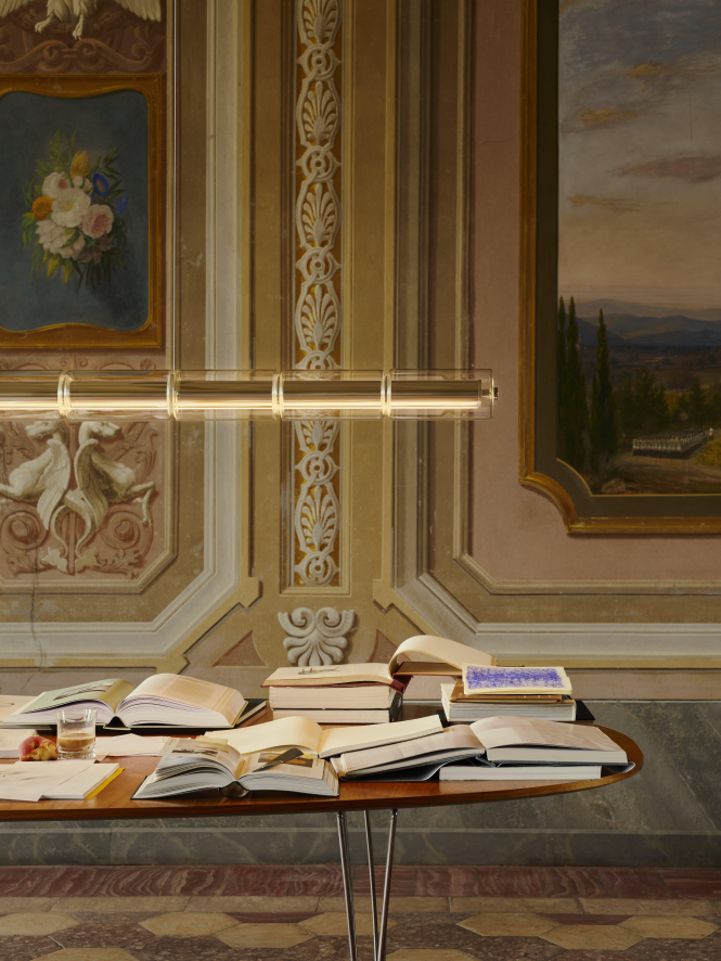 Gallery image for position 2