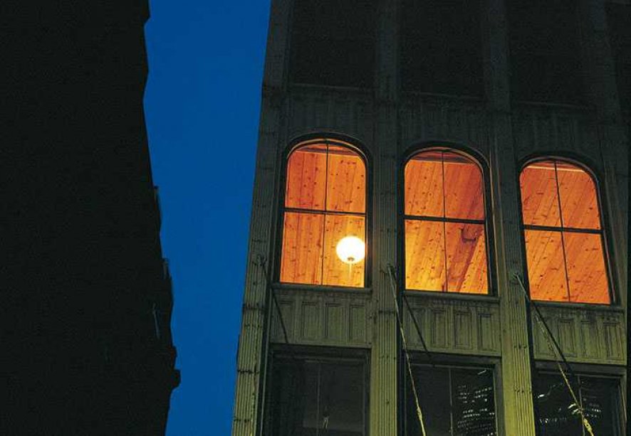 Gallery image for position 3