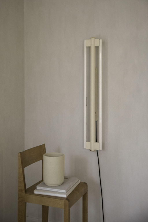 Gallery image for position 1