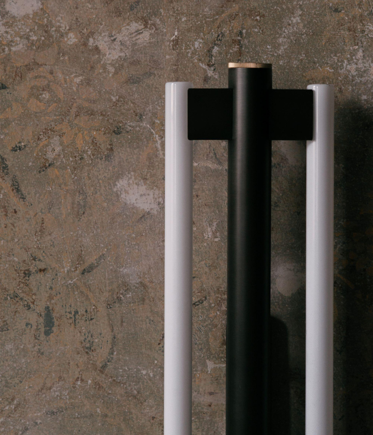 Gallery image for position 9
