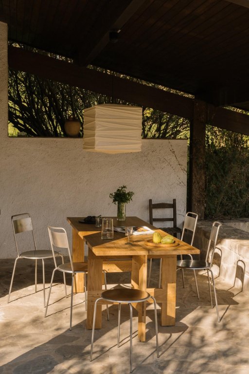 Gallery image for position 1