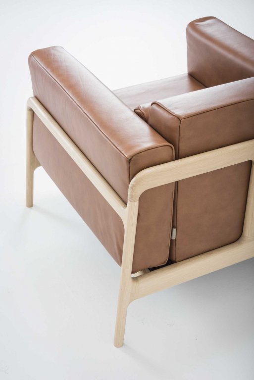 Gallery image for position 1