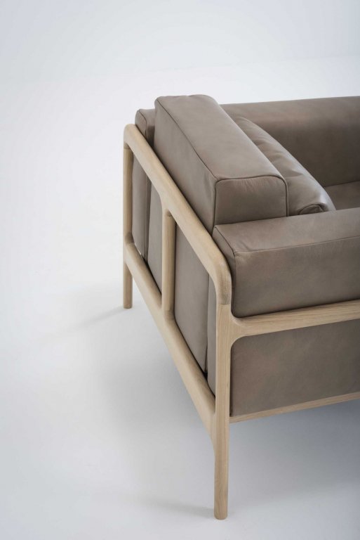 Gallery image for position 16