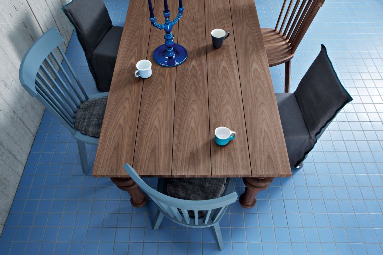 Gallery image for position 7