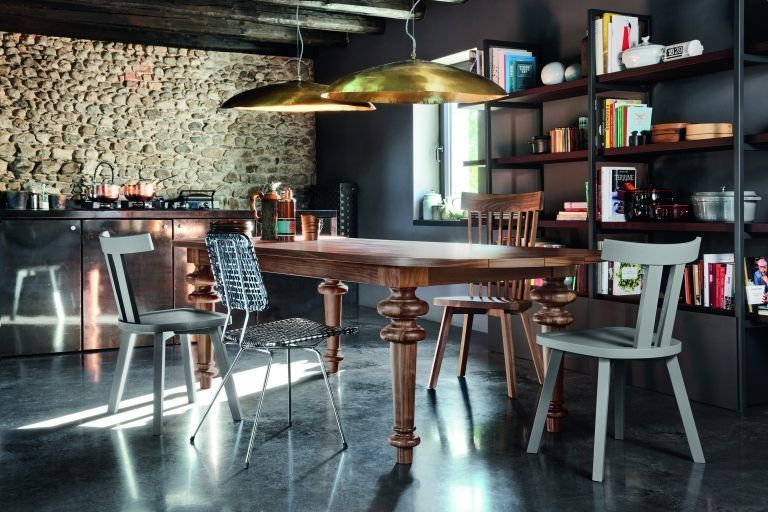 Gallery image for position 19