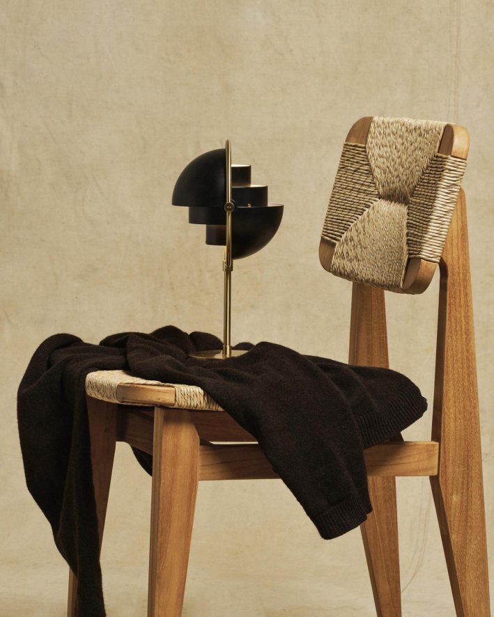 Gallery image for position 1