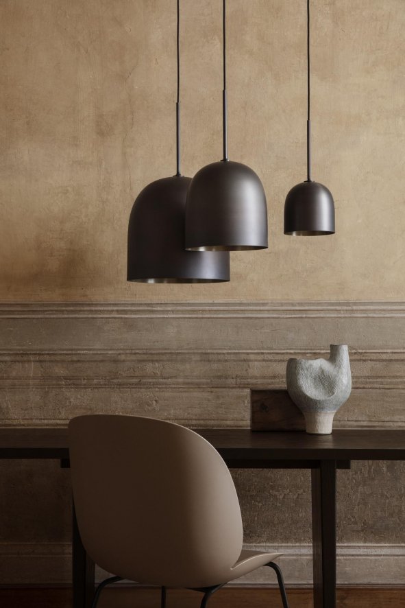 Gallery image for position 3