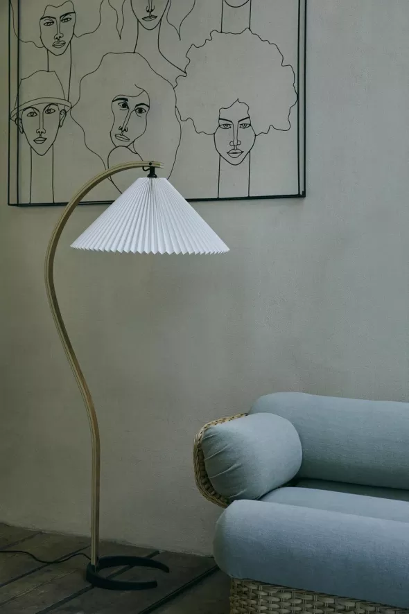 Gallery image for position 7