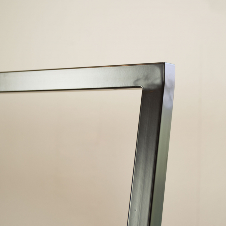 Gallery image for position 2