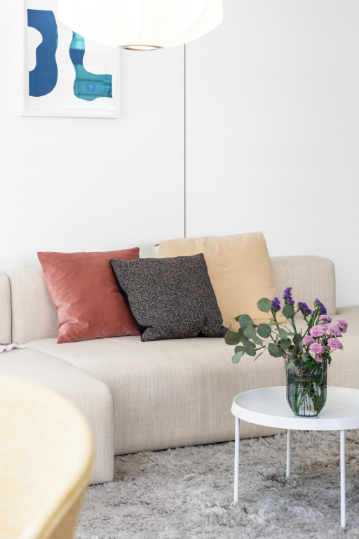Gallery image for position 13
