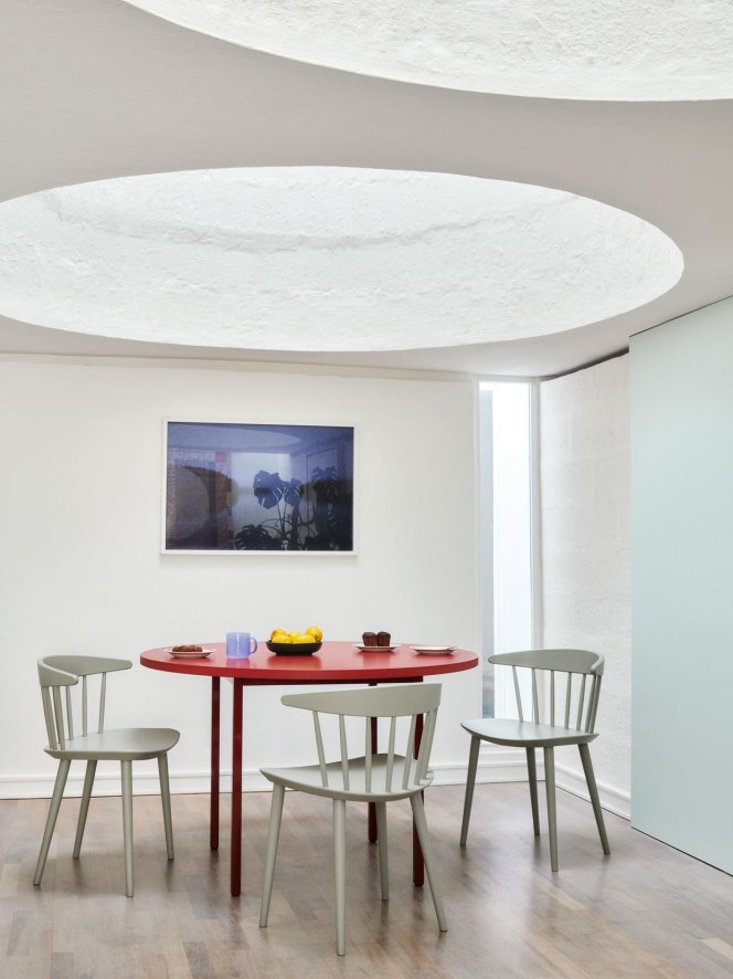 Gallery image for position 17