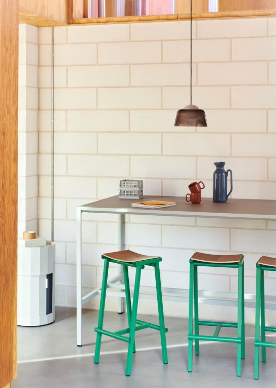 Gallery image for position 1