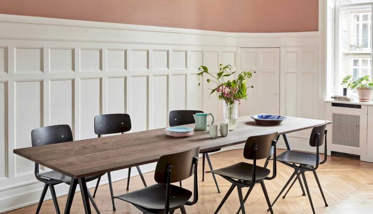 Gallery image for position 16