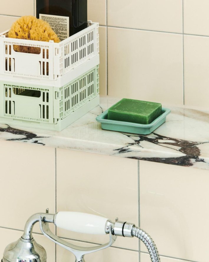 Gallery image for position 2