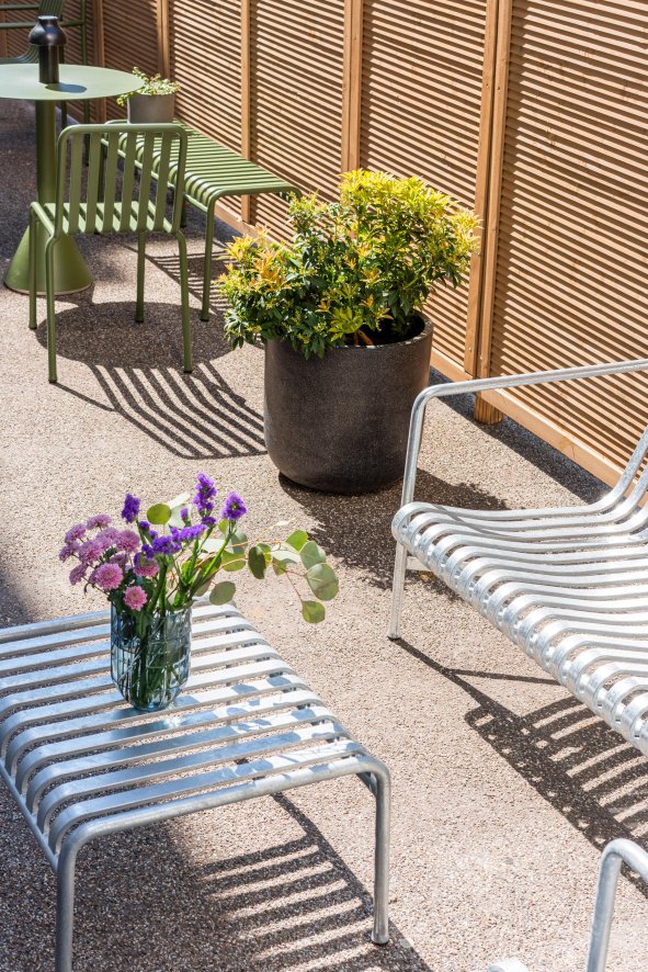 Gallery image for position 6