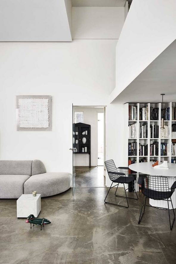 Gallery image for position 5