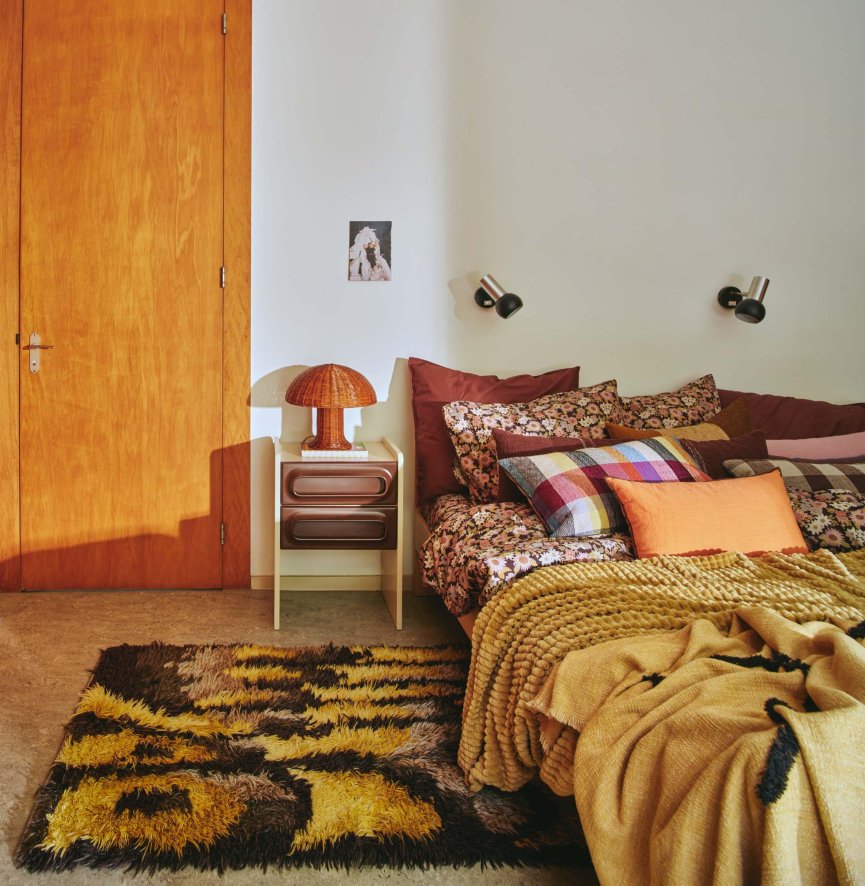 Gallery image for position 5