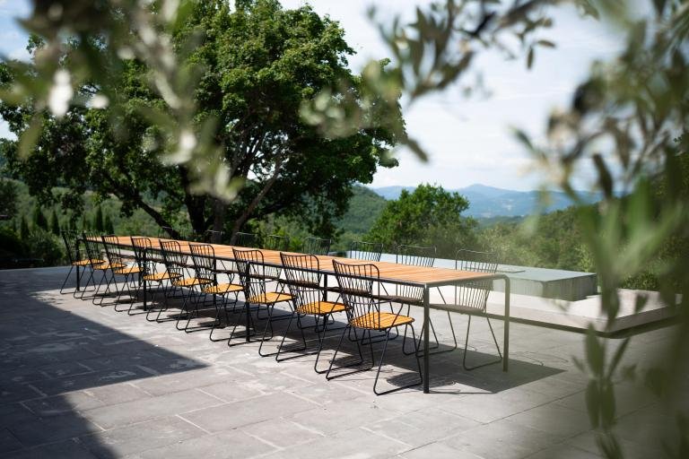 Gallery image for position 2