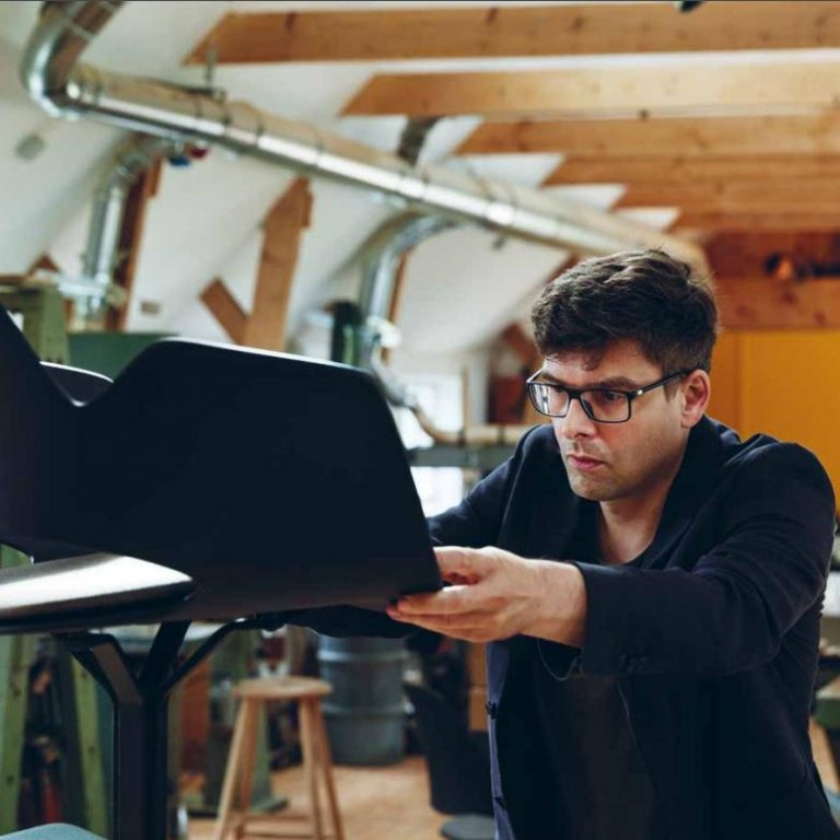 Gallery image for position 5