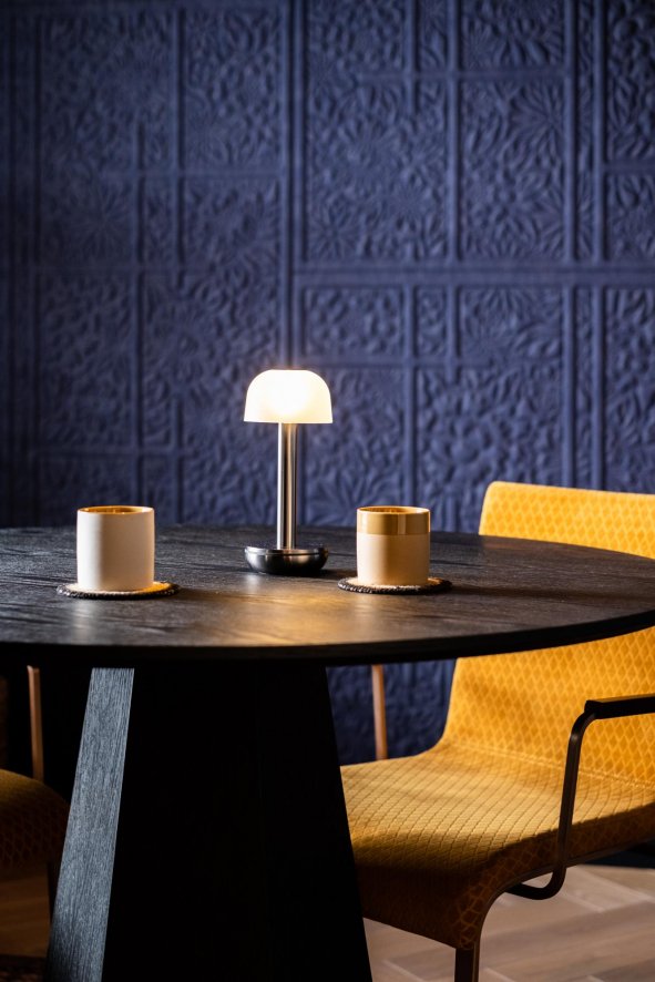 Gallery image for position 12