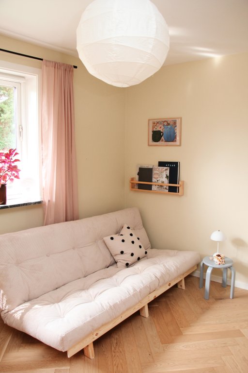 Gallery image for position 10