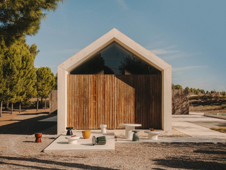 Gallery image for position 6