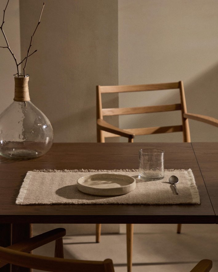 Gallery image for position 2