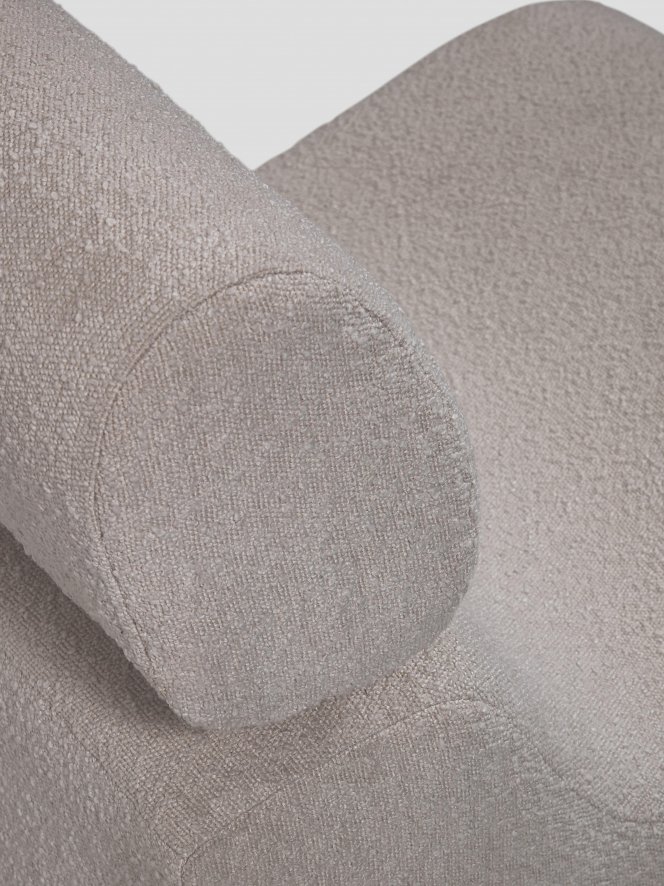 Gallery image for position 4