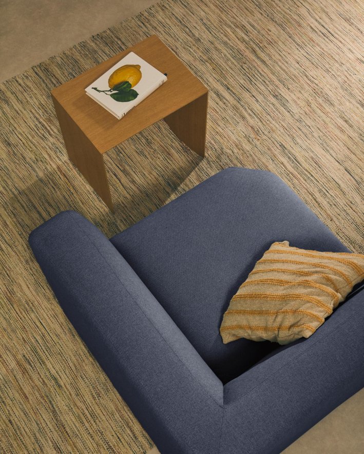 Gallery image for position 4