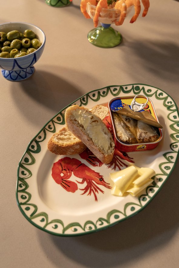 Gallery image for position 2