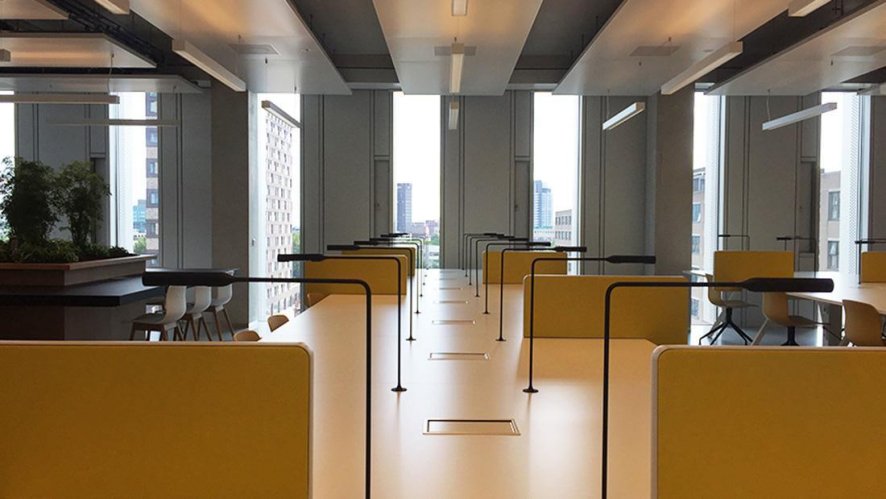 Gallery image for position 4