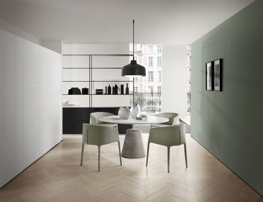 Gallery image for position 11