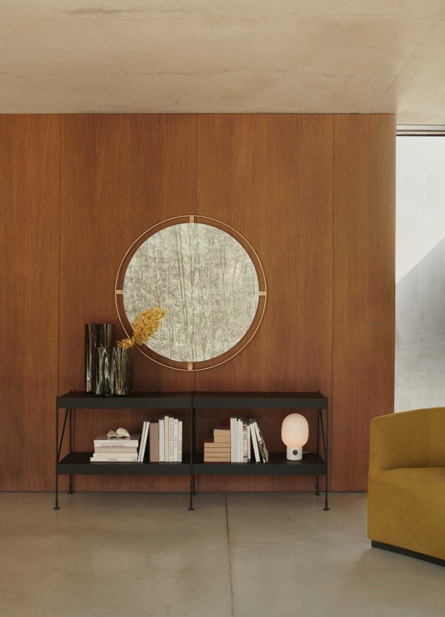 Gallery image for position 5