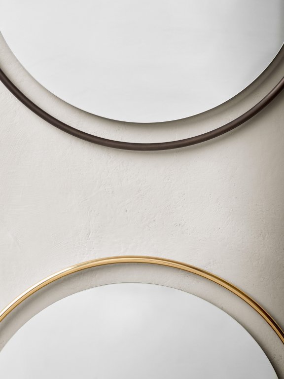 Gallery image for position 2