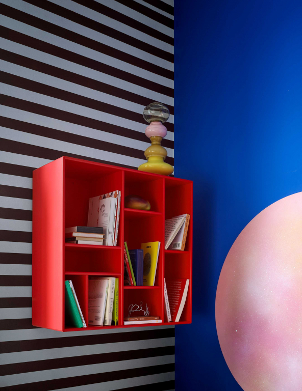 Gallery image for position 8