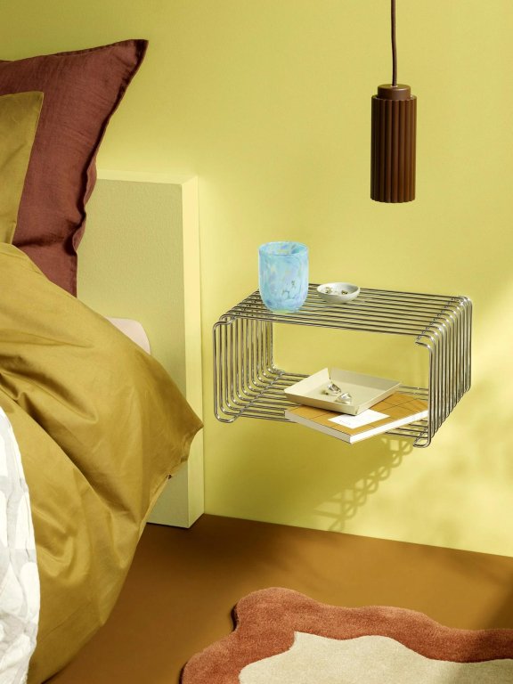 Gallery image for position 1