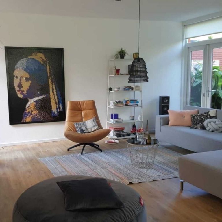 Gallery image for position 5