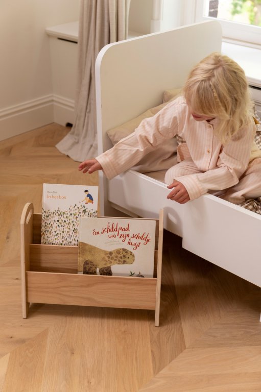 Gallery image for position 1